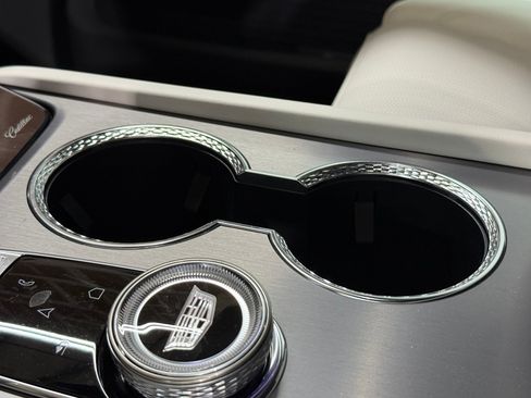 New 2026 Cadillac Vistiq Sport image 36