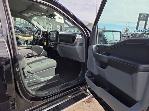Used 2025 Ford F150 XLT w/ Equipment Group 301A Standard image 12