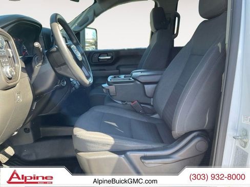 Used 2024 GMC Sierra 2500 Pro image 9