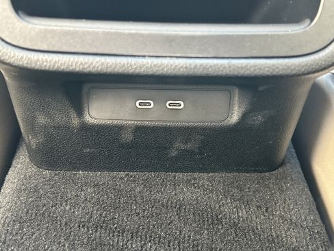 Certified 2025 Mercedes-Benz E 350 4MATIC Sedan image 44