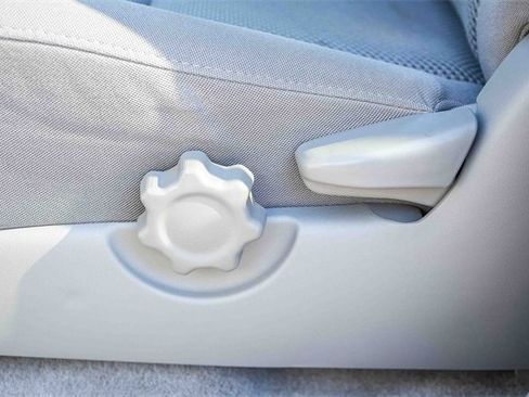 Used 2011 Toyota Tacoma PreRunner image 21