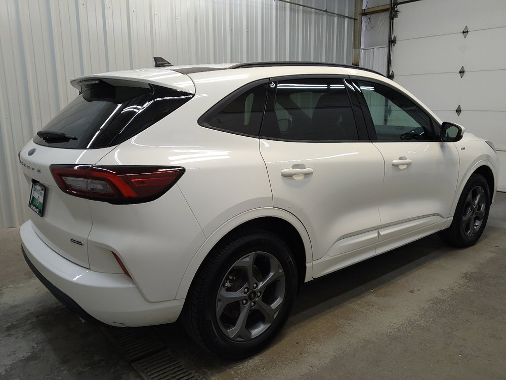 Used 2024 Ford Escape ST-Line Select AWD/4WD image 10