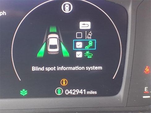 Used 2024 Honda Accord EX image 11