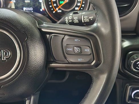 Used 2023 Jeep Wrangler Unlimited Sport AWD/4WD image 49