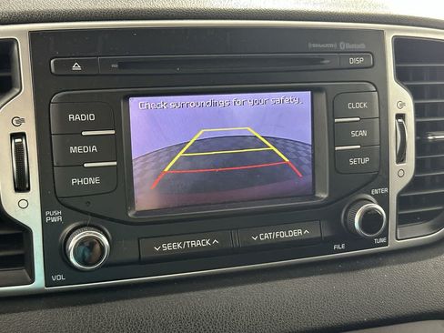 Used 2017 Kia Sportage LX FWD image 16