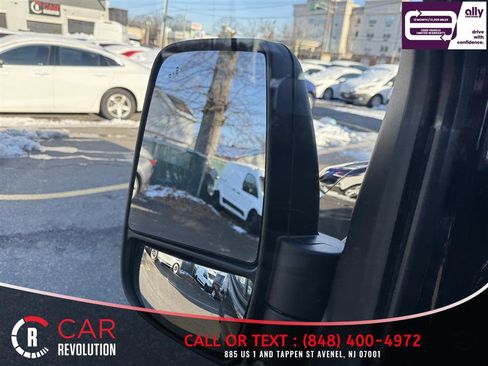 Used 2025 Ford Transit 350 XLT image 38