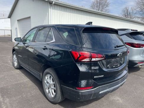 Used 2023 Chevrolet Equinox LT image 4