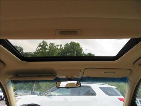 Used 2011 Honda Accord EX-L image 3