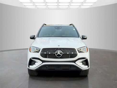 Used 2024 Mercedes-Benz GLE 450e 4MATIC w/ AMG Line Exterior image 8
