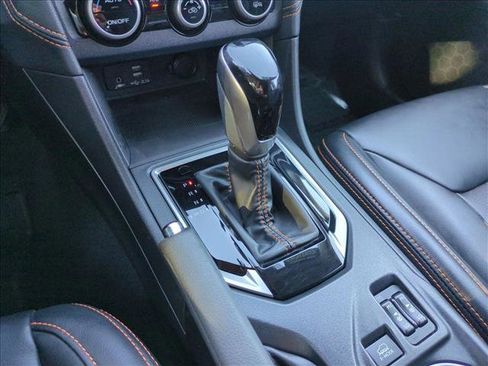 Used 2021 Subaru Crosstrek 2.5i Limited w/ Popular Package #4 image 12