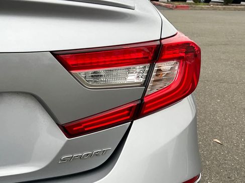 Used 2020 Honda Accord Sport image 29
