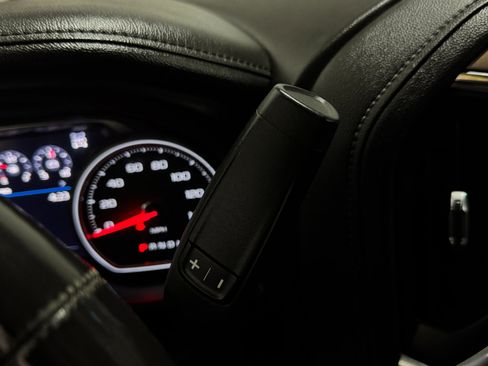 Used 2022 Chevrolet Silverado 3500 High Country image 24