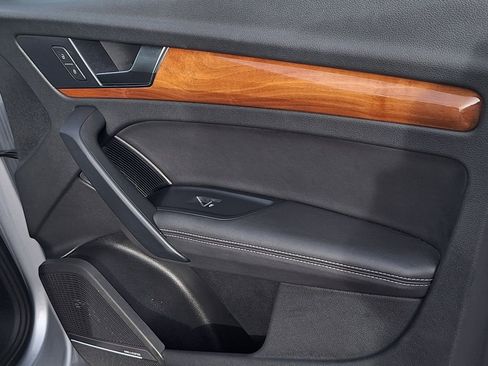 Used 2023 Audi Q5 2.0T Premium Plus image 30