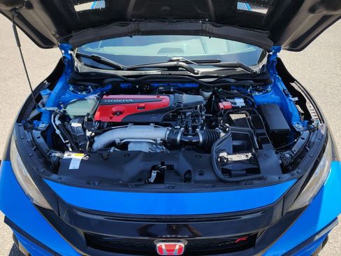 Used 2021 Honda Civic Type R image 16