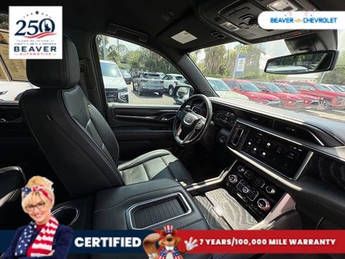 Used 2022 GMC Yukon Denali RWD image 26