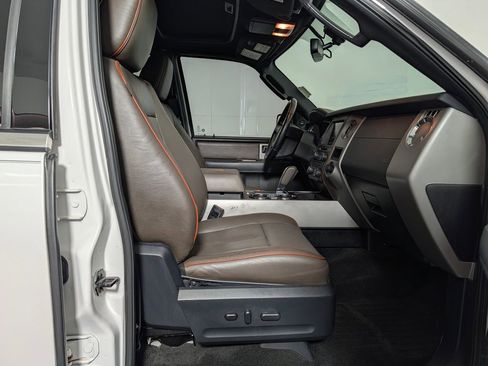 Used 2015 Ford Expedition King Ranch RWD image 10