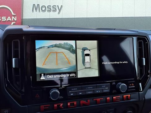 New 2026 Nissan Frontier PRO-4X w/ Pro-4x Convenience Package image 12