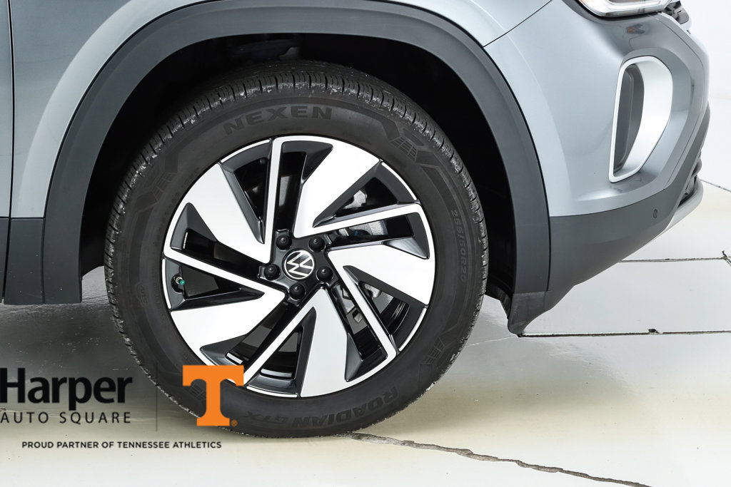 New 2025 Volkswagen Atlas SE w/ Panoramic Sunroof Package FWD image 54