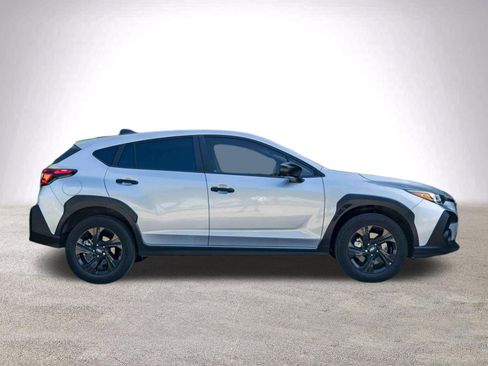 Used 2024 Subaru Crosstrek 2.0i AWD/4WD image 10
