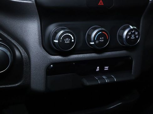 Used 2024 RAM 1500 Big Horn image 25