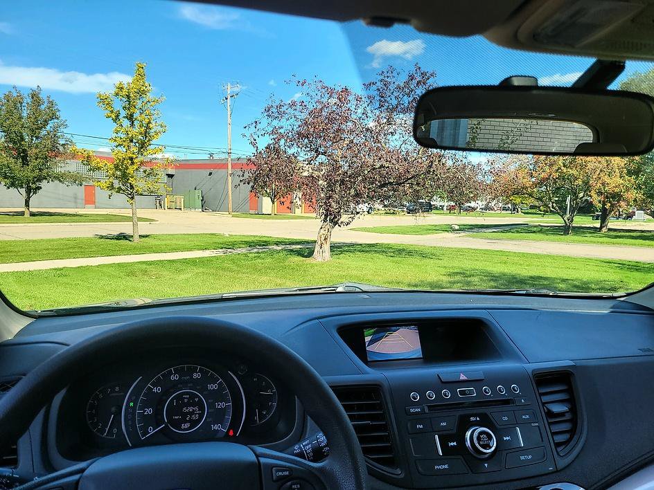 Used 2015 Honda CR-V LX image 24