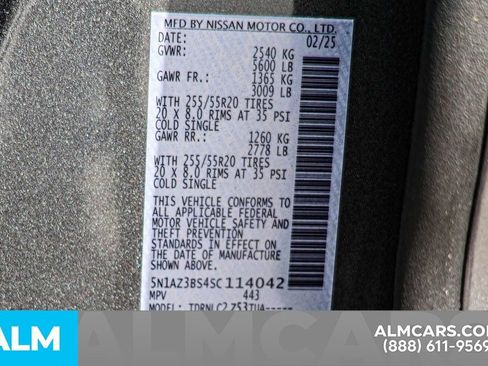 Certified 2025 Nissan Murano SV image 66