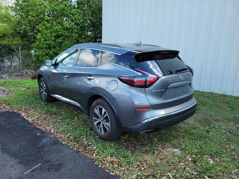 Used 2023 Nissan Murano SV image 3