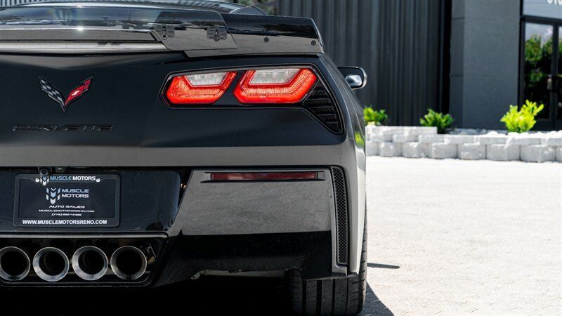 Used 2016 Chevrolet Corvette Stingray Coupe w/ 2LT Preferred Equipment Group RWD image 15