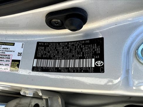 Used 2025 Toyota Corolla LE FWD image 36