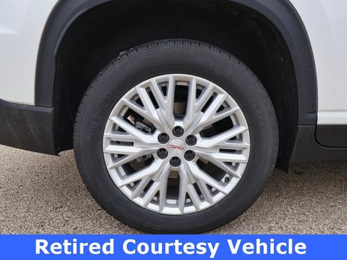 New 2025 GMC Acadia Elevation w/ Elevation Premium Package image 30