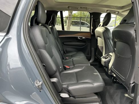 Used 2023 Volvo XC90 B6 Plus AWD/4WD image 19