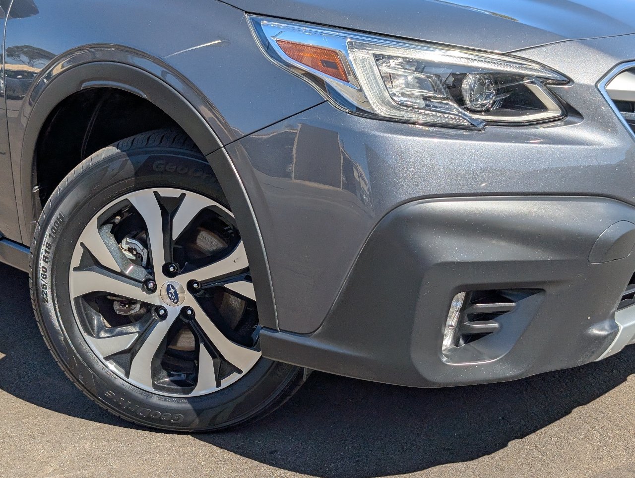 Used 2021 Subaru Outback Limited AWD/4WD image 10