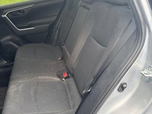 Used 2020 Toyota RAV4 LE w/ All Weather Liner Package AWD/4WD image 9