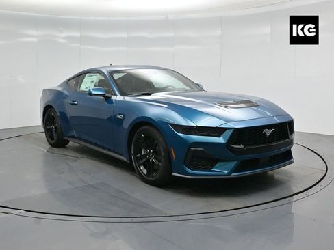 New 2026 Ford Mustang GT image 1