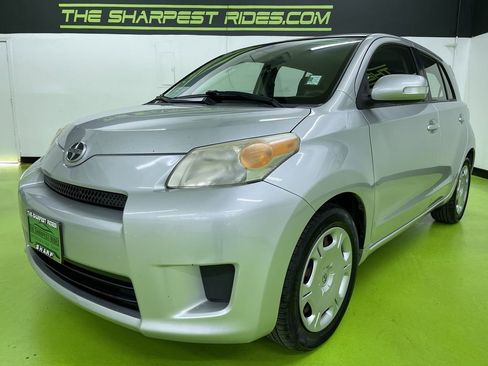 Used 2010 Scion xD image 5