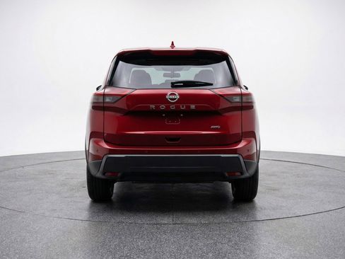 Used 2025 Nissan Rogue SV FWD image 7