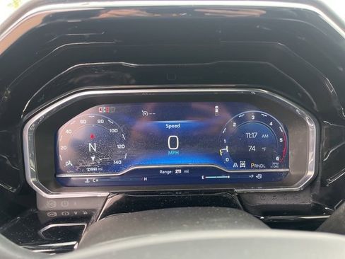 Used 2025 Chevrolet Silverado 2500 High Country w/ Technology Package image 27