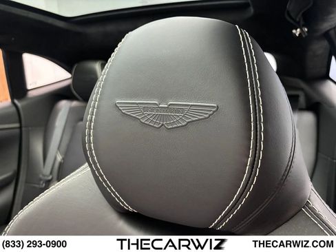 Used 2021 Aston Martin DBX AWD/4WD image 57