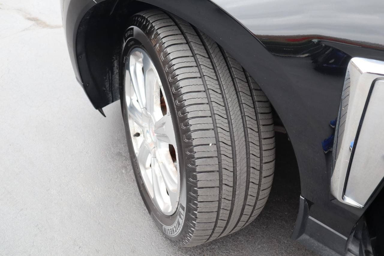 Used 2015 Cadillac SRX Premium FWD image 20