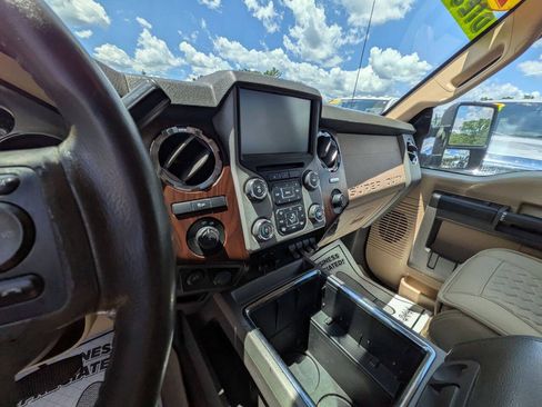 Used 2015 Ford F350 Lariat w/ Lariat Ultimate Package RWD image 14