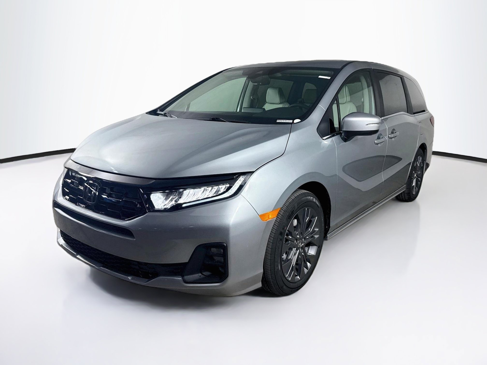 New 2027 Honda Odyssey Touring image 4