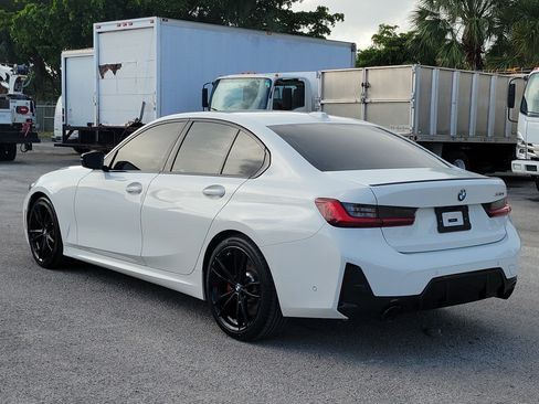 Used 2023 BMW 330i Sedan w/ M Sport Package RWD image 5