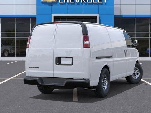 New 2026 Chevrolet Express 2500 w/ Driver Convenience Package RWD image 4