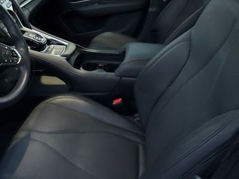 Used 2024 Acura RDX SH-AWD image 6