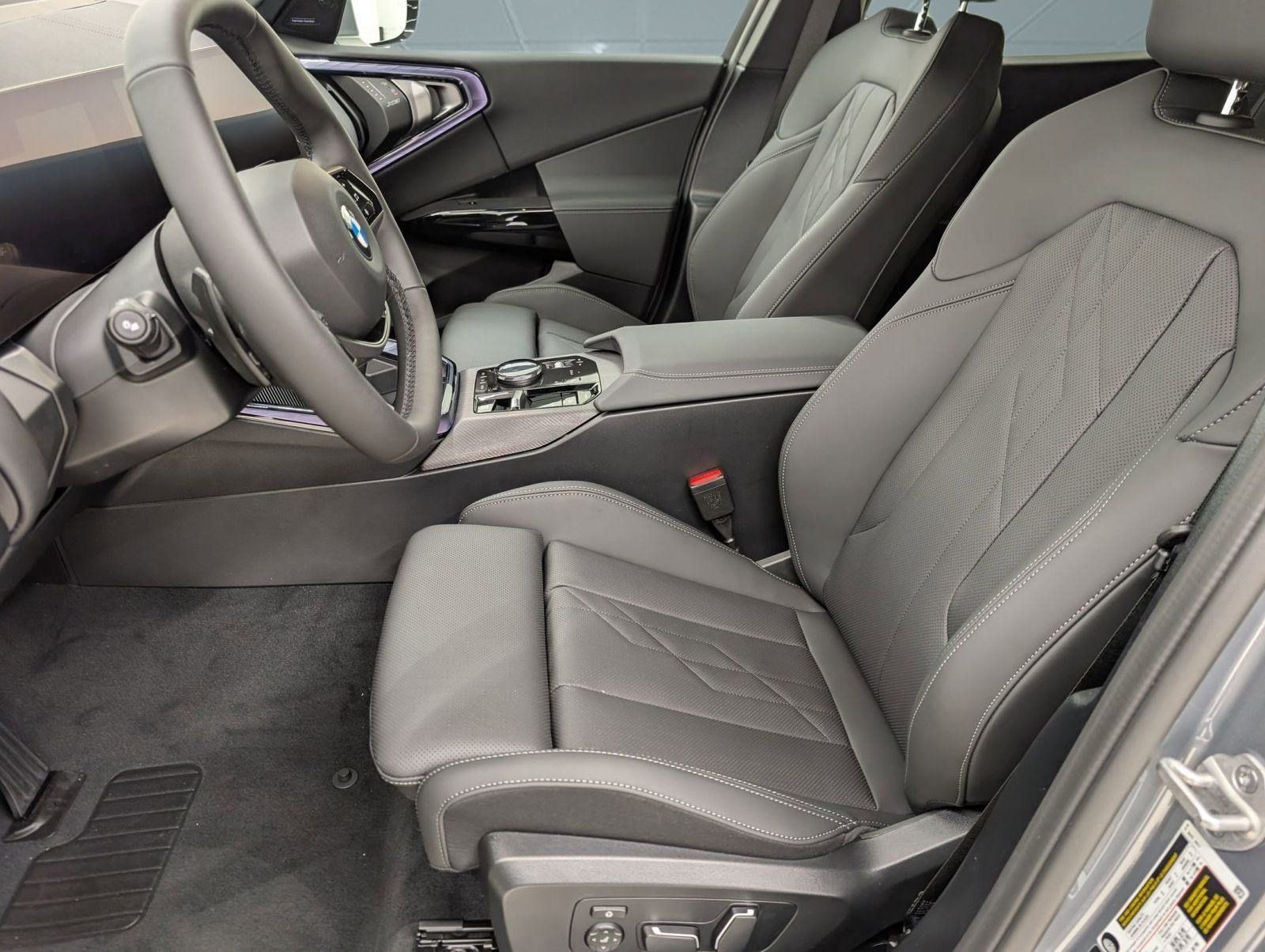 New 2026 BMW X3 xDrive30i w/ Premium Package AWD/4WD image 5
