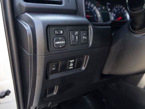 Used 2017 Toyota 4Runner Limited AWD/4WD image 16