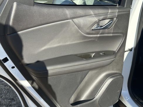 Used 2024 Chevrolet Blazer LT w/ Convenience Package image 11