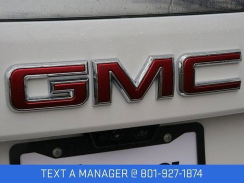 New 2026 GMC Yukon XL AT4 w/ AT4 Premium Plus Package image 7