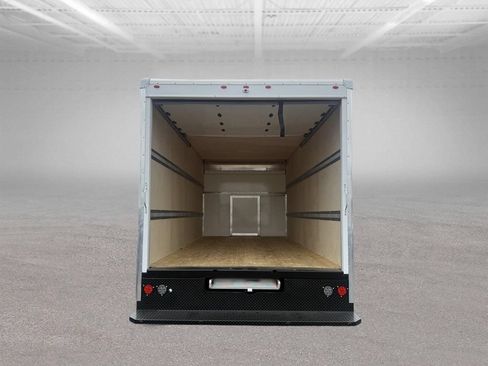 New 2027 Ford E-450 and Econoline 450 Super Duty w/ Power Equipment Group RWD image 35