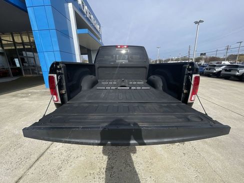 Used 2014 RAM 2500 Laramie w/ Convenience Group AWD/4WD image 25